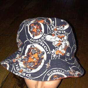 Detroit Tigers Navy and Orange‎ Graphic Bucket Hat